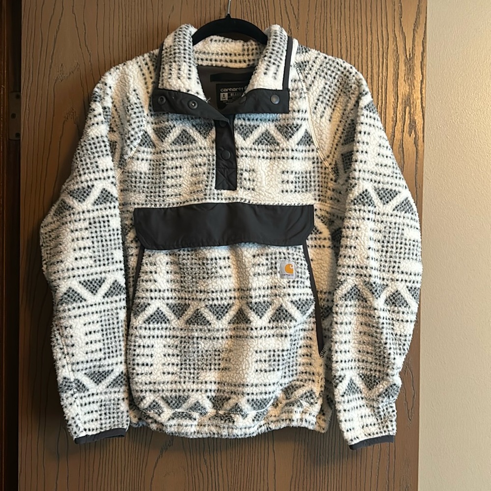 Women’s carharrt quarter button